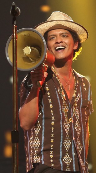 bruno mars at iheartradio music festival 2013