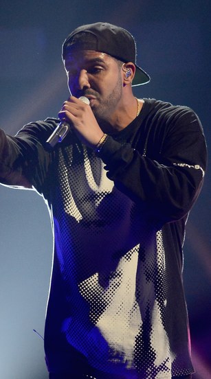 drake at iheartradio music festival 2013