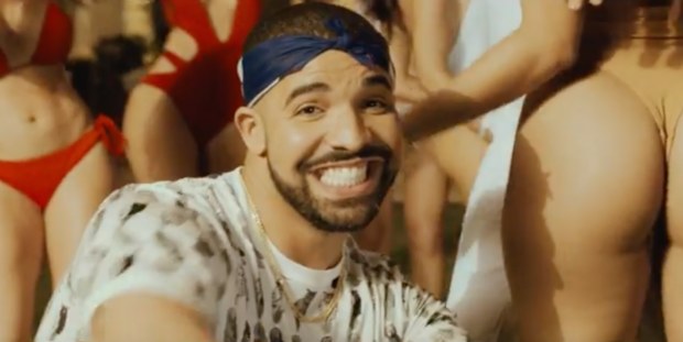 drake-no-shopping-video-premiere.jpg